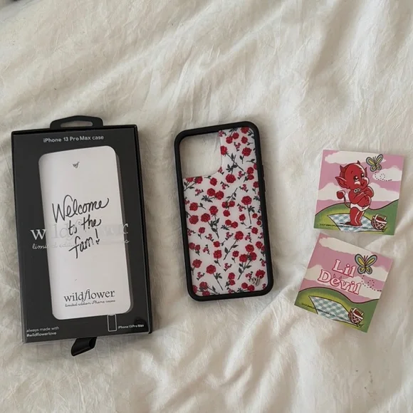 Wildflower 13 Pro Max Red and White Floral Phone Case - Picture 2 of 4